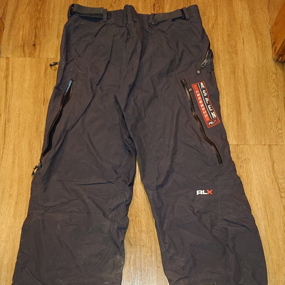 Very unique and ultra rare RLX Ralph Lauren Aspen Snowmass edition snowpants XL
